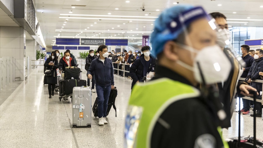 Bandara Internasional Pudong di Shanghai, China, kembali dibuka (Qilai Shen/Bloomberg)