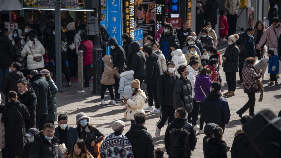 Aktivitas masyarakat China di tengah kebijakan reopening. (Dok Bloomberg)