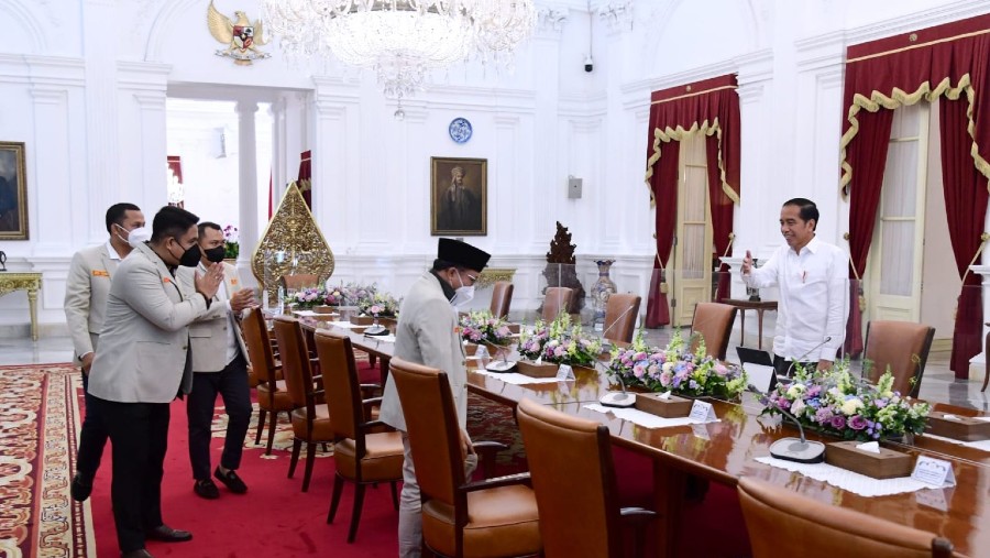 Presiden Jokowi terima pengurus PP Pemuda Muhammadiyah (DOK BPMI Setpres/Lukas)