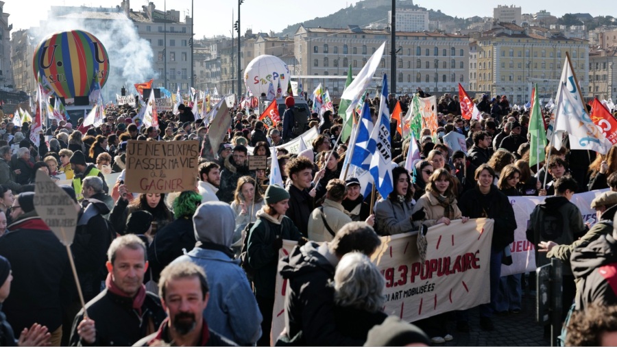 Demonstrasi di Prancis (Sumber: Bloomberg)