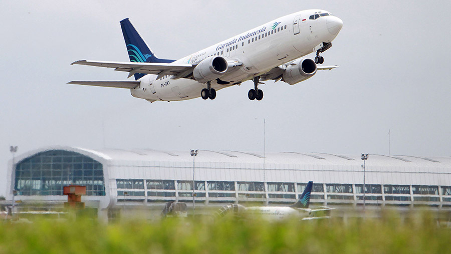 Pesawat Garuda Indonesia (Dimas Ardian/Bloomberg)