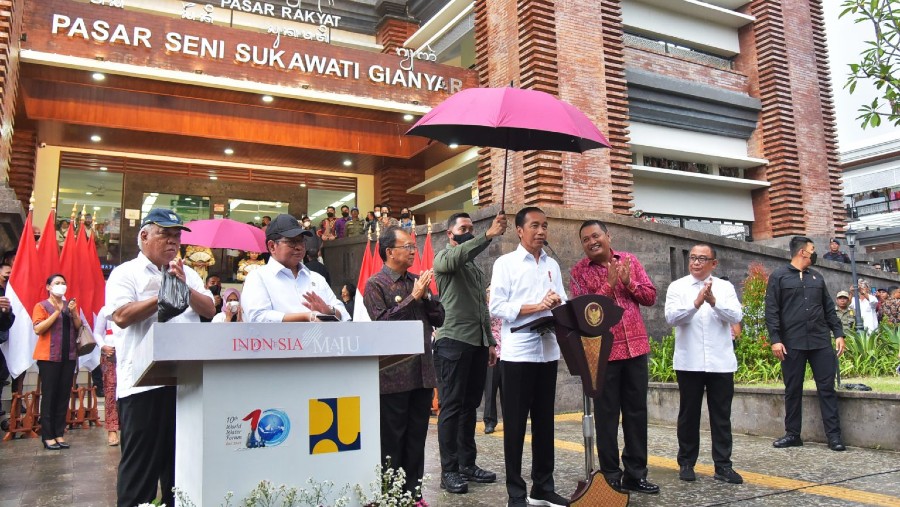 Presiden Jokowi di peresmian Pasar Seni Sukawati, di Gianyar, Bali (Foto: Humas Setkab/Agung)