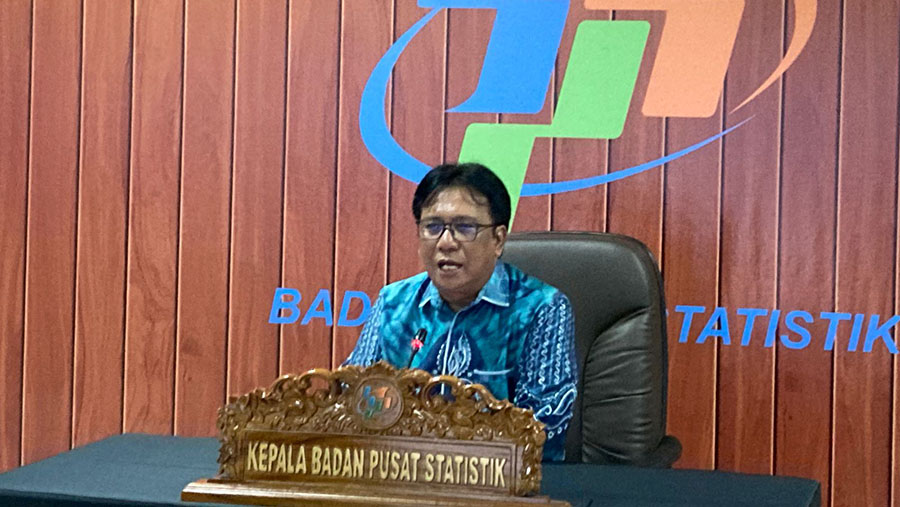 Kepala BPS, Margo Yuwono saat rilis, Senin (6/2/2023). (Bloomberg Technoz/ Rezha Hadyan)