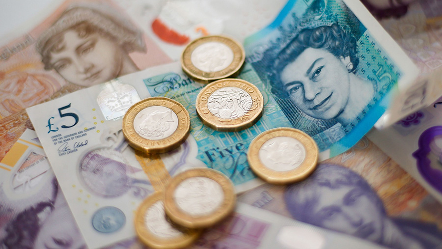 Uang pound sterling (Hollie Adams/Bloomberg)