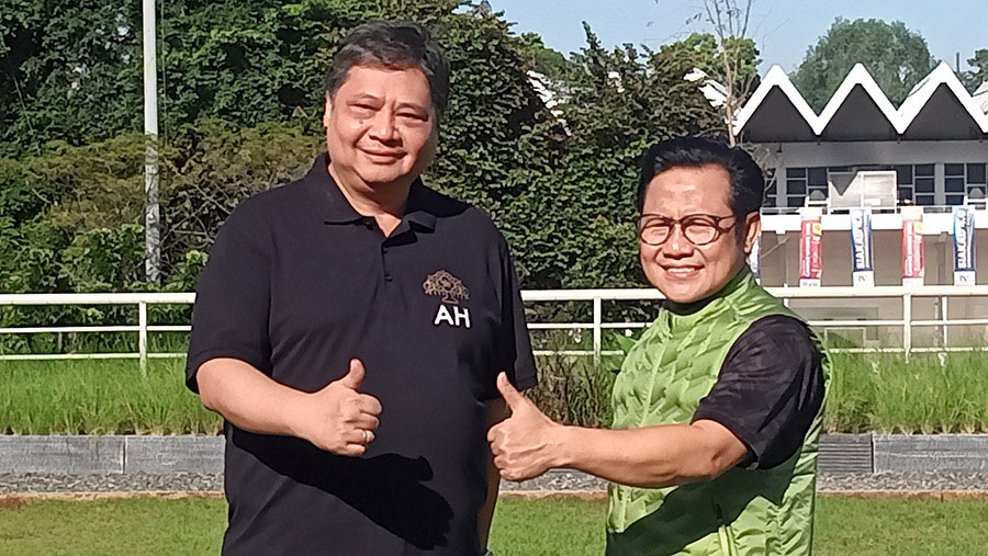 Ketua Umum Partai Golkar, Airlangga Hartarto (kiri) dan Ketua Umum Partai PKB, Muhaimin Iskandar (kanan). (Bloomberg Technoz/ Sultan Ibnu Affan)