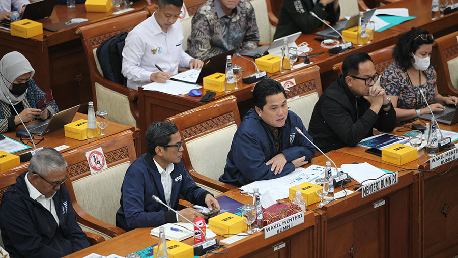 Rapat Kerja Menteri BUMN Erick Thohir bersama Komisi VI. (Bloomberg Technoz/ Andrean Kristianto)