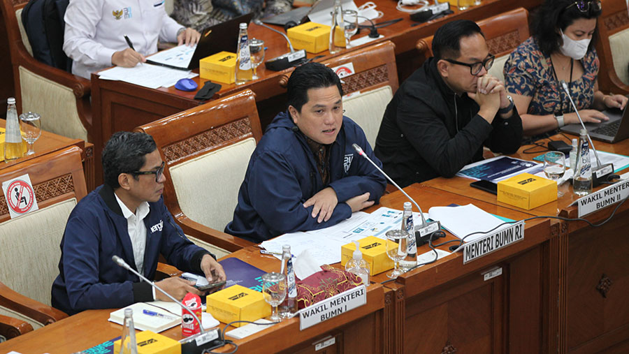 Rapat Kerja Menteri BUMN Erick Thohir bersama Komisi VI. (Bloomberg Technoz/ Andrean Kristianto)