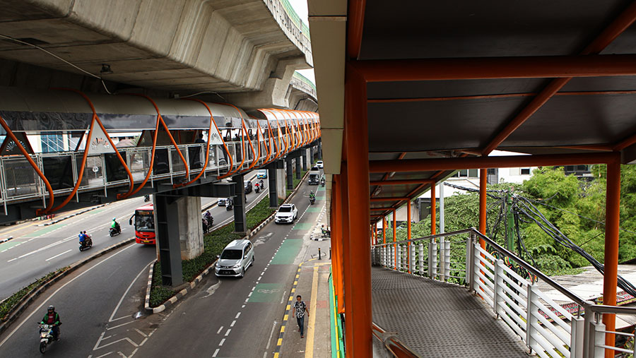 Terdapat juga CCTV yang dipasang untuk memberi keamanan bagi penggunanya. (Bloomberg Technoz/ Andrean Kristianto)