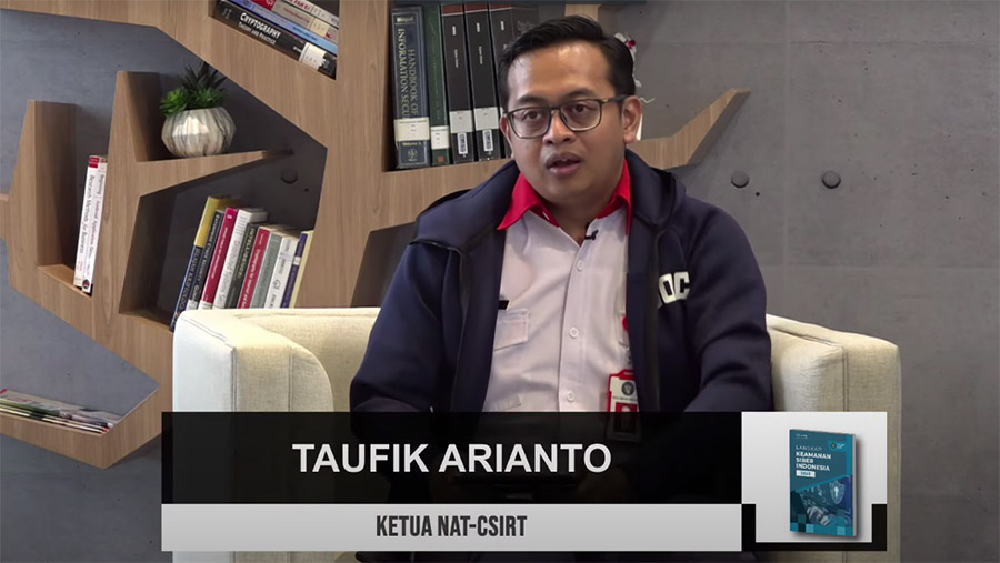 Ketua NAT-CSIRT, Taufik Arianto. (Tangkapan layar via Youtube @badansiberdansandinegara_ri)