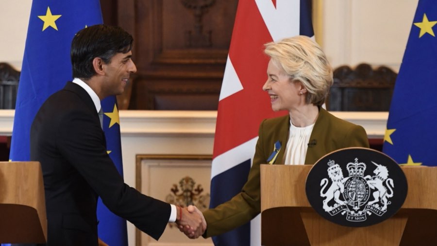  Perdana Menteri Inggris Rishi Sunak dan Presiden Komisi Eropa Ursula von der Leyen (Sumber: Bloomberg)