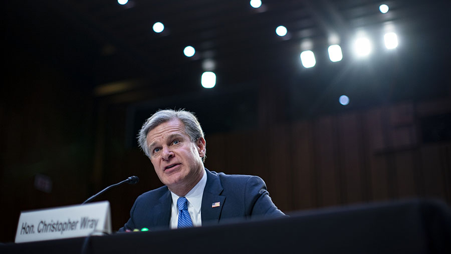 Direktur Biro Investigasi Federal (FBI), Christopher Wray. (Al Drago/Bloomberg)