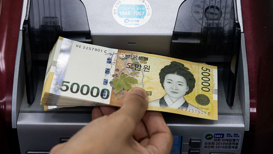 Uang kertas 50.000 won Korea Selatan. (SeongJoon Cho/Bloomberg)