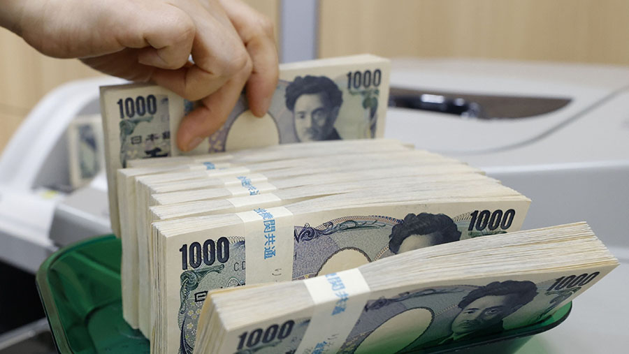 Kumpulan uang kertas 1.000 yen Jepang. (Kiyoshi Ota/Bloomberg)