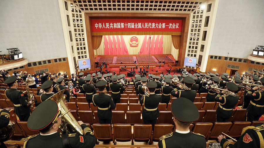 Pada pertemuan itu, tidak ada yang memberikan suara menentang Xi. (Qilai Shen/Bloombe