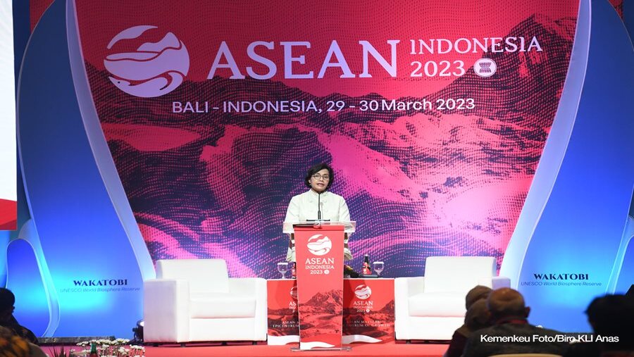 Sri Mulyani di sela seminar dalam rangkaian pertemuan AFMGM di Nusa Dua, Rabu (29/3/2023)./dok. Kemenkeu