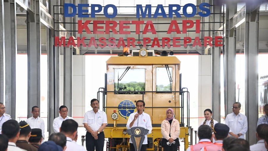 Presiden Jokowi resmikan kereta api Makassar-Parepare (Humas Kemenhub)