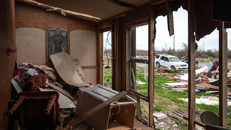 Kota Rolling Fork di Mississippi menjadi lokasi yang terdampak parah. (Rory Doyle/Bloomberg)