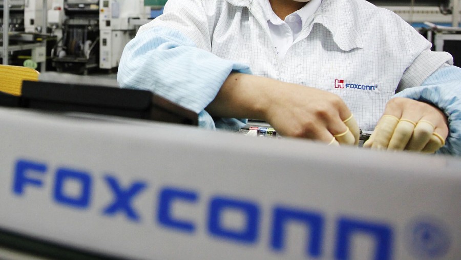 Suasana pabrik Foxconn, produsen utama iPhone milik Apple. (Dok Bloomberg)