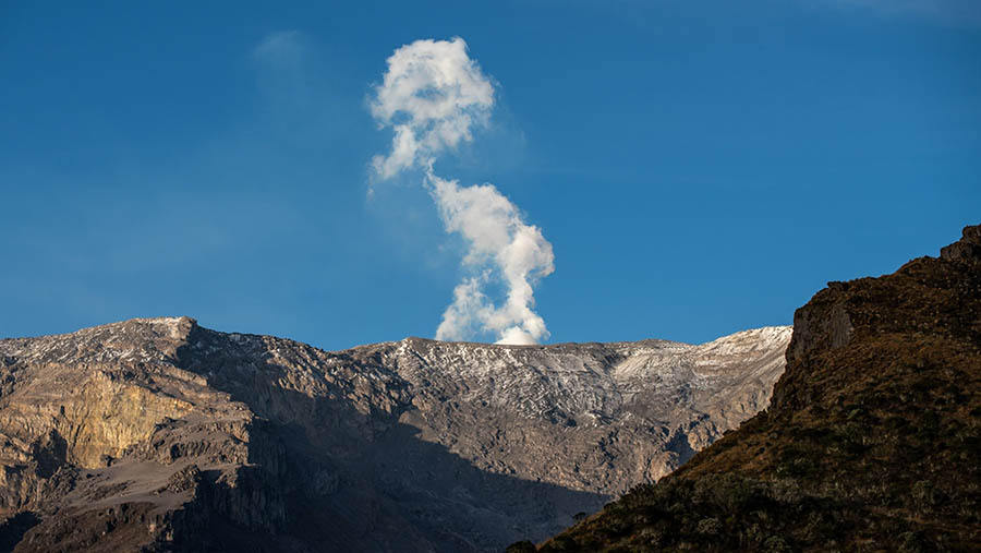 Sebelumnya pada tahun 1985, letusan Gunung Berapi Nevado del Ruiz menimbulkan lebih dari 25.000 korban jiwa. (Jar F. Coll / Bloomberg)