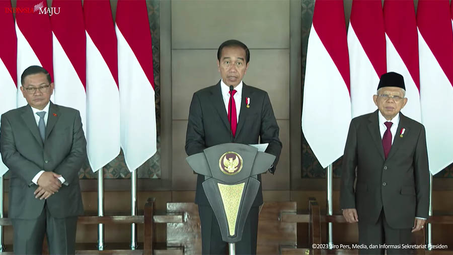 Keterangan Pers Presiden Joko Widodo (Jokowi) di Bandara Soekarno Hatta, 15 April 2023. (Tangkapan Layar Youtube Sekretariat Presiden)