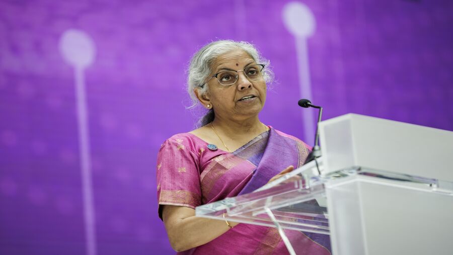 Nirmala Sitharaman, menteri keuangan India, pada acara selama pertemuan musim semi IMF dan Bank Dunia di Washington. (Samuel Corum/Bloomberg)