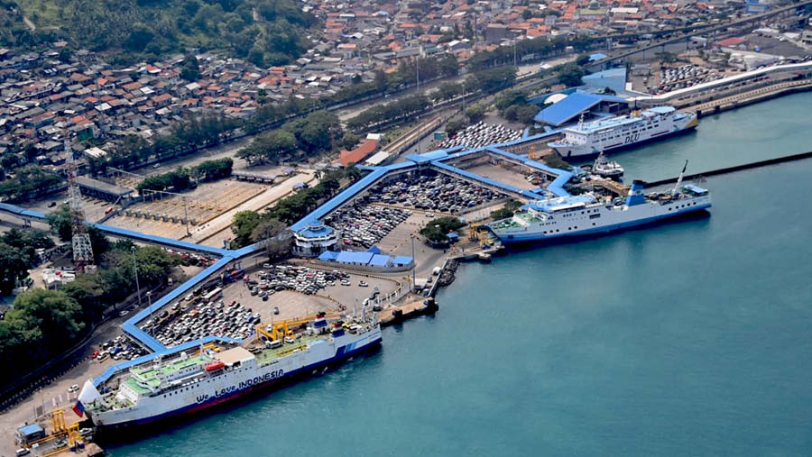 Suasana arus mudik di Pelabuhan Bakauheni. Dok. Kemenhub