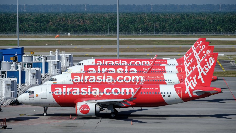 Airbus A330 miliki AirAsia di bandara Kuala Lumpur International Airport 2 (Samsul Said/Bloomberg)