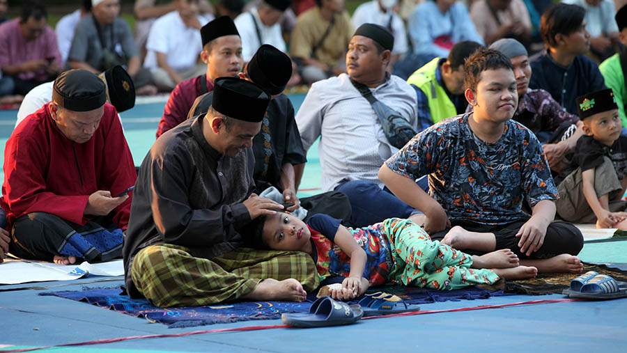 Pemerintah meminta semua kelompok dan umat Muslim saling menghormati perbedaan hari lebaran tersebut.  (Bloomberg Technoz/ Andrean Kristianto)