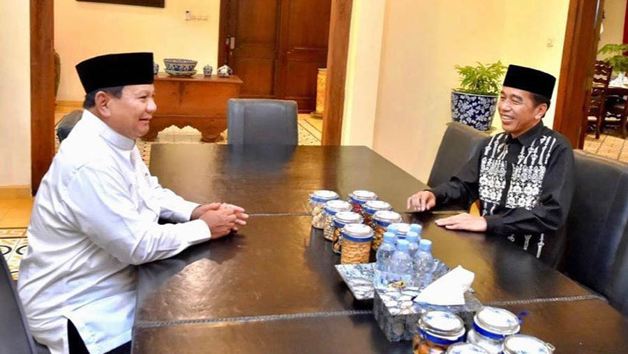 Prabowo Subianto bersama Presiden Joko Widodo (Jokowi) di Solo. (Tangkapan Layar Instagram @prabowo)