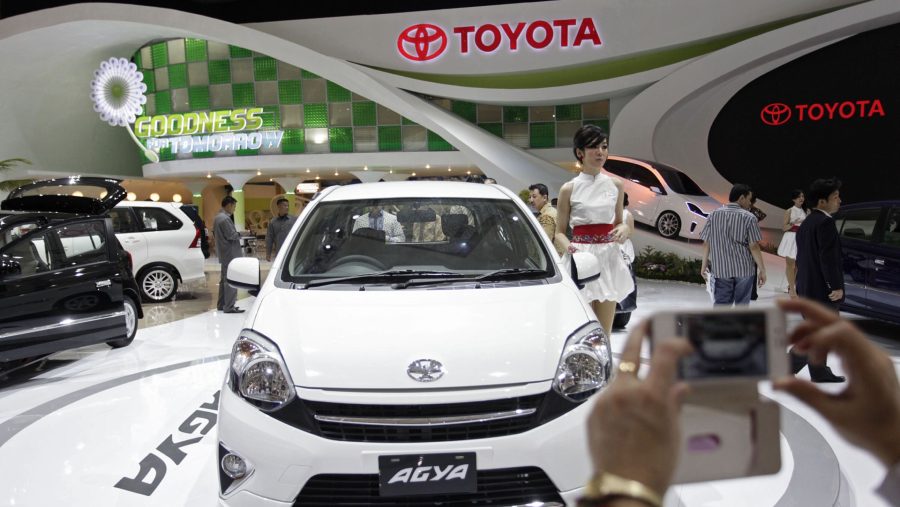Pameran mobil Agya yang menjadi grup Toyota Motor Corp. (Dok Bloomberg)