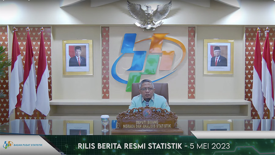 Deputi Bidang Neraca dan Analisis Statistik BPS, Moh Edi Mahmud saat mengumumakn rilis BPS 5 Mei 2023. (Tangkapan Layar Youtube BPS)