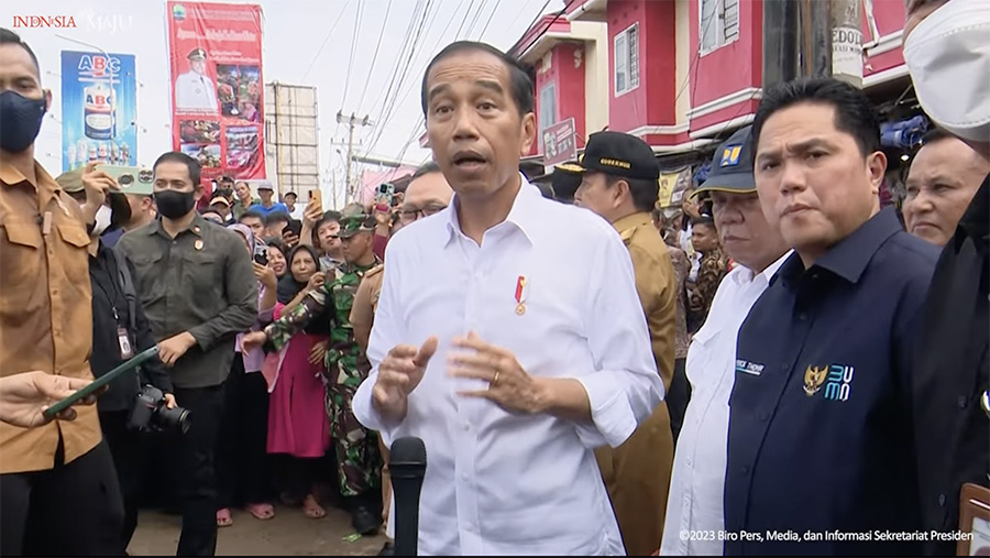 Keterangan Pers Presiden Jokowi Saat Kunjungi Pasar Natar, Lampung Selatan, 5 Mei 2023. (Tangkapan Layar Youtube Sekretariat Presiden)