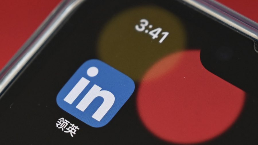 LinkedIn di China (Sumber: Bloomberg)