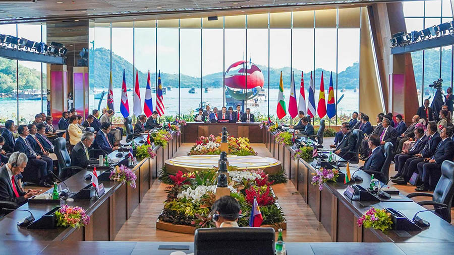 Presiden Joko Widodo (Jokowi) membuka KTT Asean 42 di Meruorah Hotel Labuan Bajo. (Photo credit: ASEAN2023 Host Photographer)