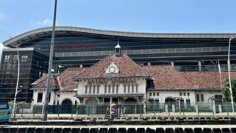 Stasiun Jatinegara (Dok. PT KAI)