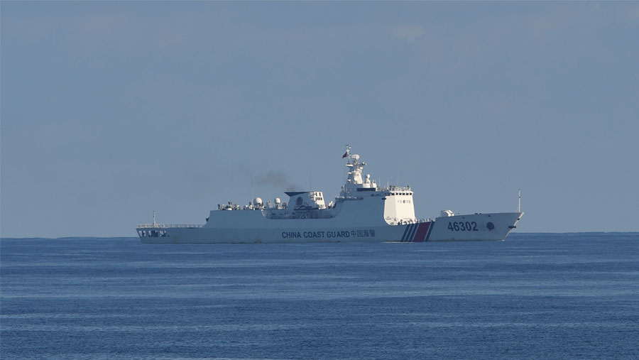 Kapal China di perairan Vietnam. (Sumber: Bloomberg)