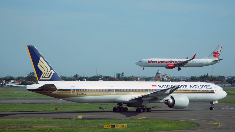 Pesawat Singapore Airlines (Sumber: Bloomberg)