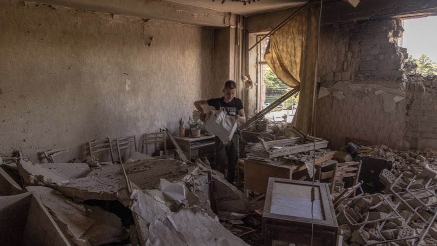 Kehancuran akibat serangan militer Rusia ke Ukraina (Sumber: Bloomberg)