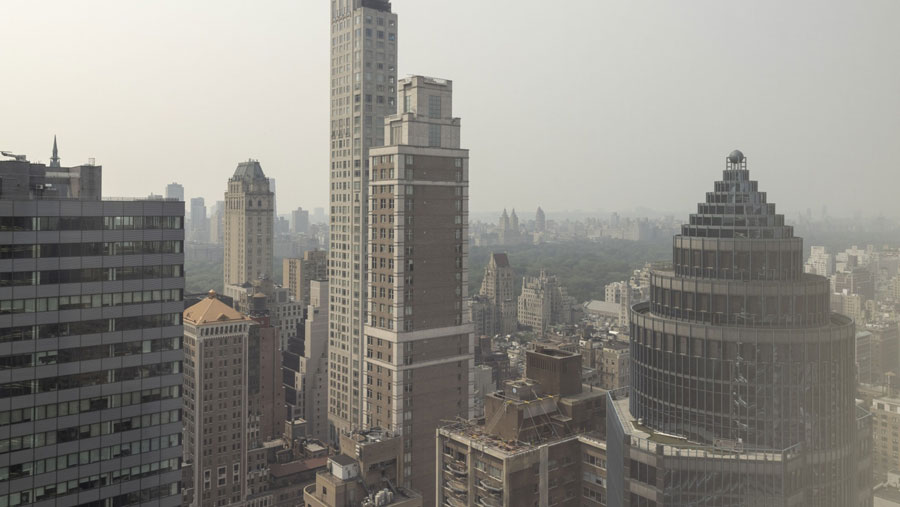 Pada hari Selasa, lima wilayah di New York mencatatkan kualitas udara terburuk di Amerika Serikat. (Victor J. Blue/Bloomberg)