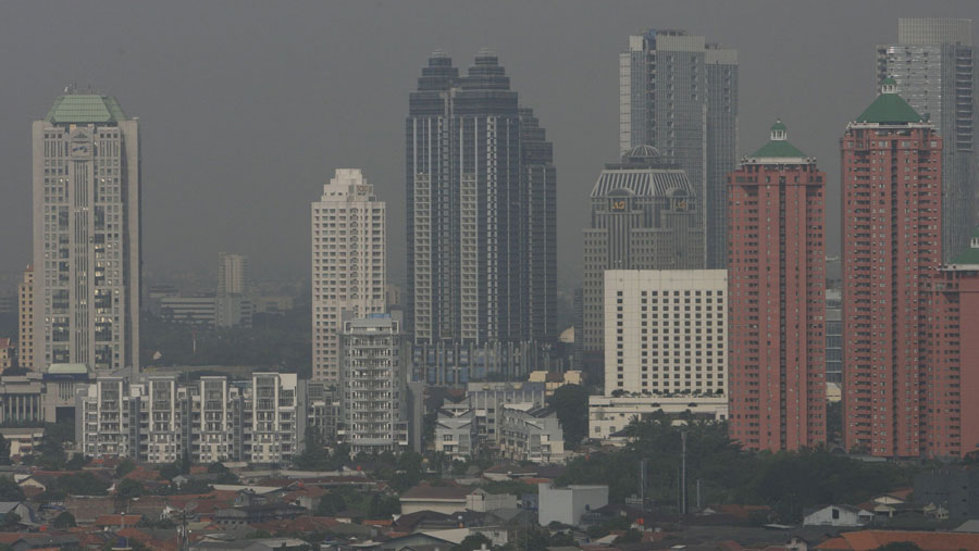 Ilustrasi Polusi Jakarta. (Dimas Ardian/Bloomberg)