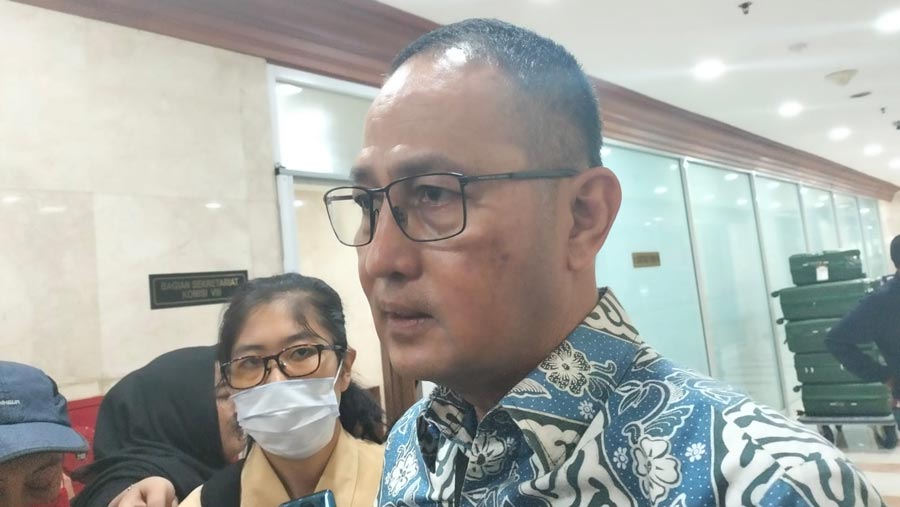 Dirjen Aptika Kominfo, Semuel Pangerapan saat rapat di DPR. (Bloomberg Technoz/ Sultan Ibnu Affan)