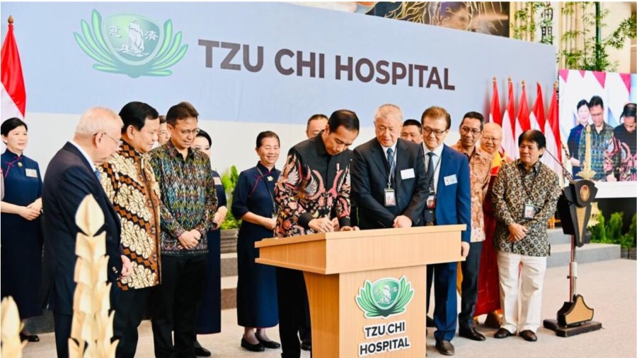 Presiden Joko Widodo meresmikan Rumah Sakit Tzu Chi di Kawasan PIK, Rabu (14/6/2023). (Dok. Setpres RI)