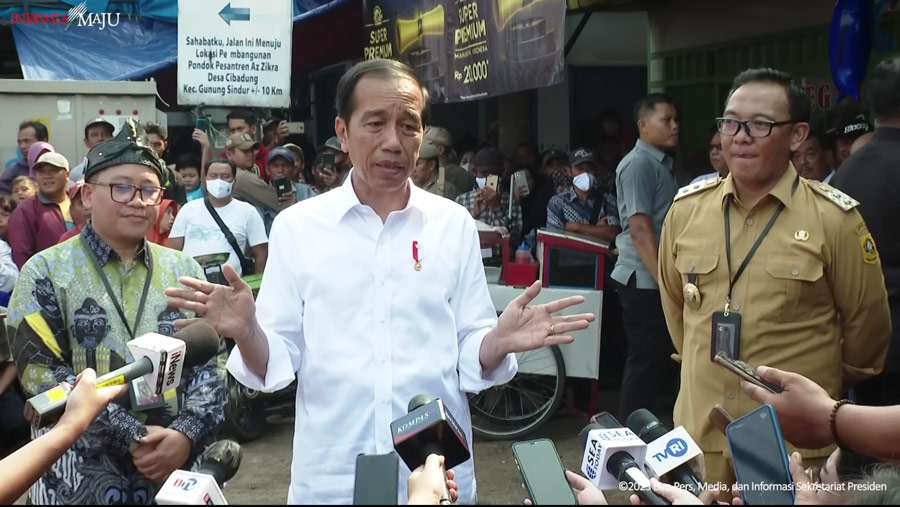 Keterangan Pers Presiden Jokowi Saat Kunjungi Pasar Parungpung, Kabupaten Bogor, 21 Juni 2023. (Tangkapan Layar Youtube Sekretariat Presiden)