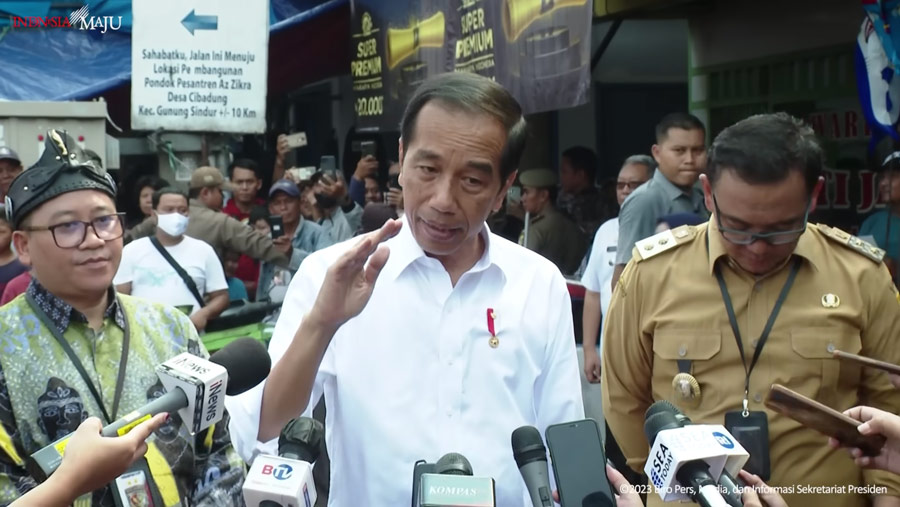 Keterangan Pers Presiden Jokowi Saat Kunjungi Pasar Parungpung, Kabupaten Bogor, 21 Juni 2023. (Tangkapan Layar Youtube Sekretariat Presiden)