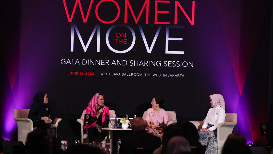 Diskusi bertajuk 'Women on The Move' di Jakarta, Rabu (21/6/2023). (Bloomberg Technoz/ Andrean Kristianto)