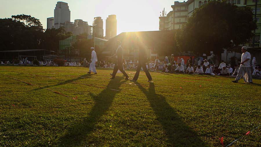 Hari ini, Kamis (28/6) umat Islam Muhammadiyah Indonesia melaksanakan salat Idul Adha 2023 serentak. (Bloomberg Technoz/ Andrean Kristianto)