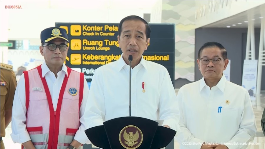 Presiden Jokowi saat meninjau Bandara Kertajati, Jawa Barat. (Tangkapan layar Sekretariat Presiden)