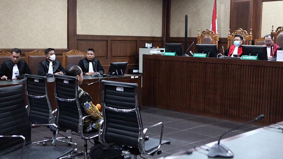 Tenaga Ahli HUDEV UI, Yohan Suryanto sidang korupsi BTS 4G di Pengadilan Tippikor, Selasa (18/7/2023) (Bloomberg Technoz/Andrean Kristianto)