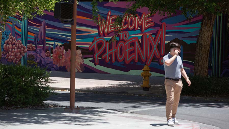 Peringatan gelombang panas dan peringatan panas berlebihan meluas dari Lembah Tengah California hingga Miami. (Caitlin O'Hara/Bloomberg)