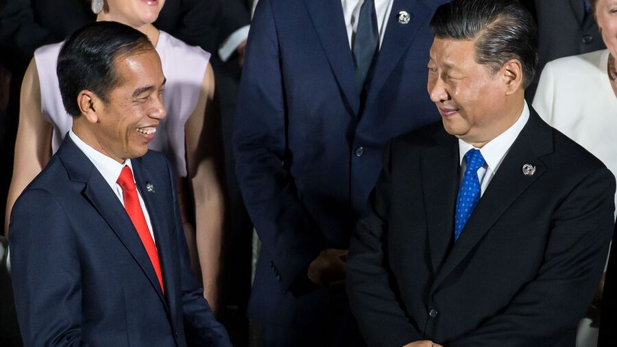 Jokowi dan Xi Jinping  (Bloomberg Mercury)